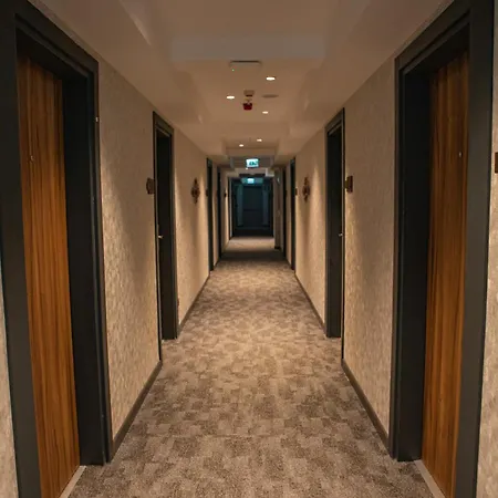 Ramada By Wyndham